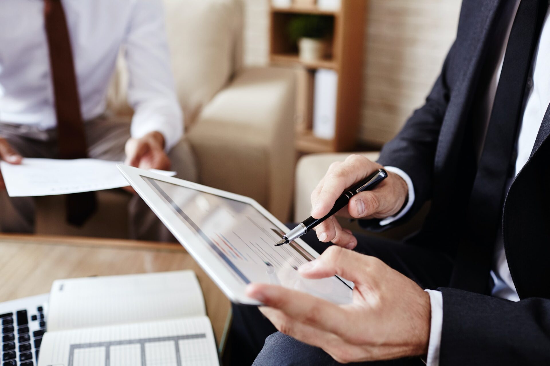 working-with-digital-tablet